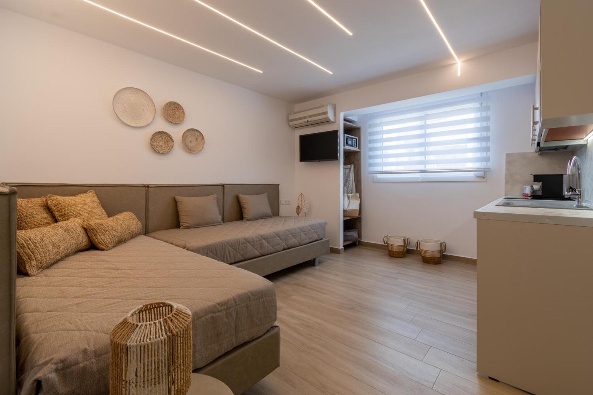 Apartahotel Agni On The Sarti